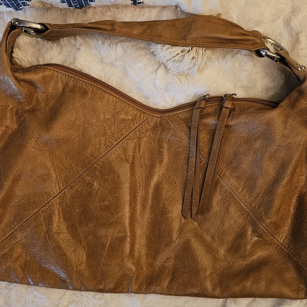 HOBO Tan Leather Shoulder Bag - Picture 2 of 12